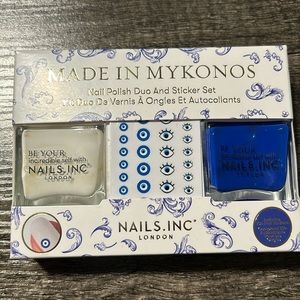 Nails Inc evil eye nail set